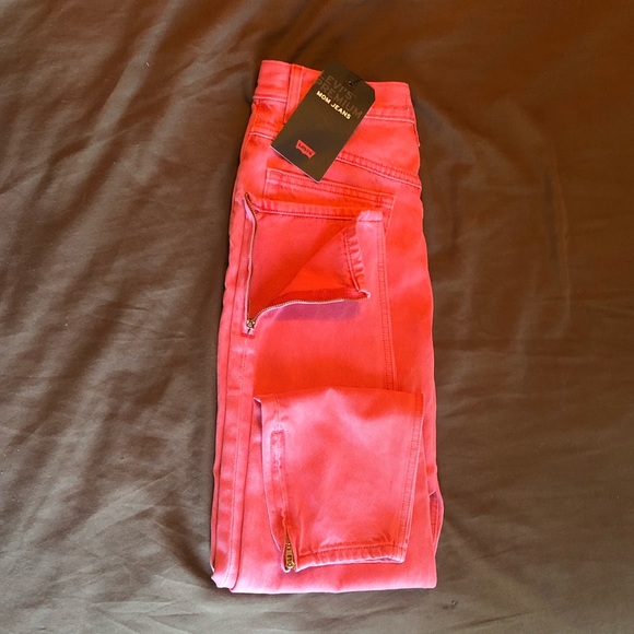 Leviβs premium cute vintage faded mom jeans - Picture 6 of 6